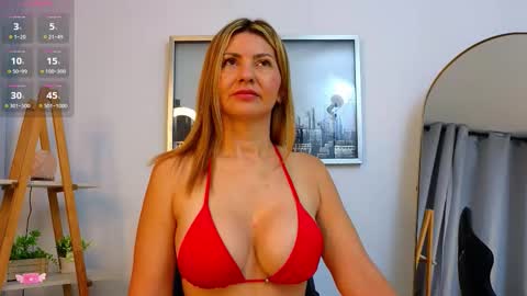 bella  adams online show from 11-13-25, 10:14