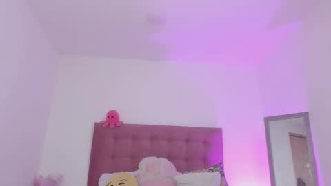 Jess online show from 09-24-25, 02:31