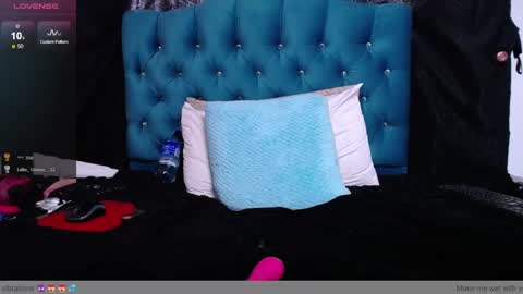 Jessie online show from 01-18-25, 03:05