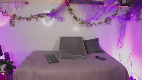 Jessi Alex online show from 10-13-25, 11:10