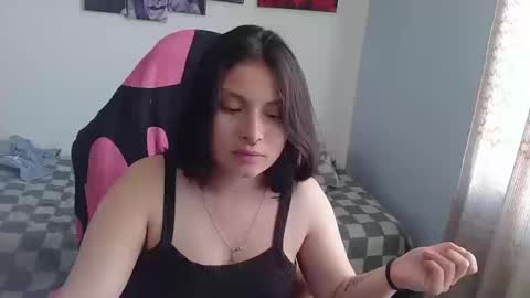 Snapshot of jessica_gomezz chatting on 09-23-25, 08:34 Jessica gomez online show from 09-23-25, 08:34
