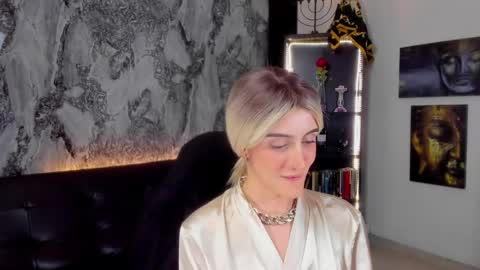 Snapshot of jessica_lisbon chatting on 04-19-26, 07:38 Jessica online show from 04-19-26, 07:38