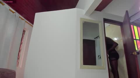 Snapshot of jessica_mendoza2 chatting on 02-04-26, 02:34 Jessica Mendoza online show from 02-04-26, 02:34