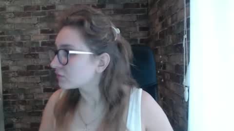 jessica_moul online show from 02-01-25, 11:21