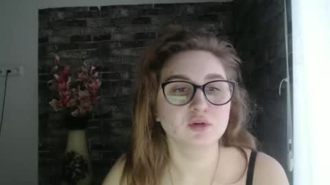 jessica_moul online show from 02-05-25, 02:48