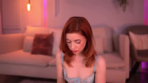 Snapshot of jessica_rabyt chatting on 03-24-26, 08:03 JessicaRabbit online show from 03-24-26, 08:03