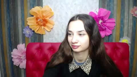 Snapshot of jessicabreez chatting on 04-17-26, 05:10 JessicaBreez online show from 04-17-26, 05:10