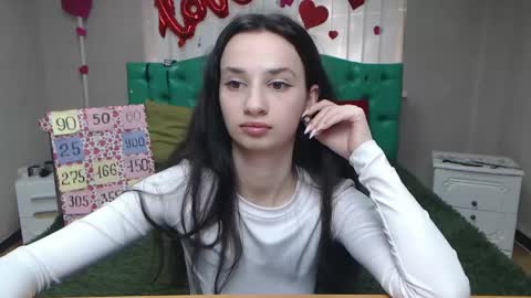 Snapshot of jessicabreez chatting on 05-11-26, 02:45 JessicaBreez online show from 05-11-26, 02:45