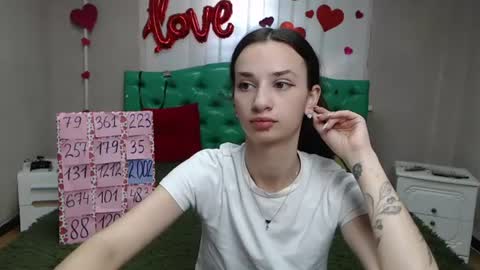 Snapshot of jessicabreez chatting on 07-07-26, 06:16 JessicaBreez online show from 07-07-26, 06:16