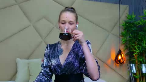 Jessica online show from 03-18-26, 09:18