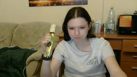 Snapshot of jessicaholland1 chatting on 06-03-26, 07:08 jessicaholland1 online show from 06-03-26, 07:08