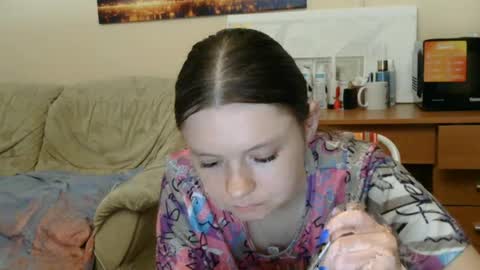 Snapshot of jessicaholland1 chatting on 06-14-26, 05:37 jessicaholland1 online show from 06-14-26, 05:37