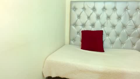 Snapshot of jessicarabbit4 chatting on 10-28-25, 03:10 jessicarabbit4 online show from 10-28-25, 03:10