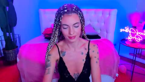 Jessy online show from 10-20-25, 05:57