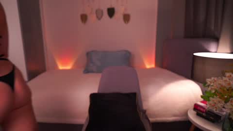 Snapshot of jessideen chatting on 12-25-24, 07:24 Jessica online show from 12-25-24, 07:24