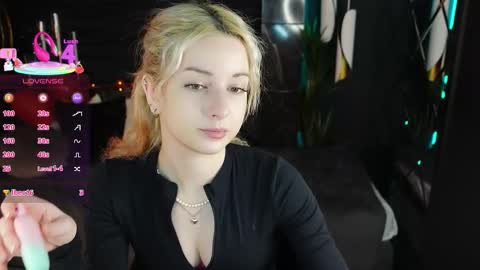 Jessie online show from 02-10-26, 01:48