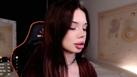 jessie_johns online show from 10-22-25, 03:34