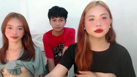 Jessie online show from 12-21-24, 05:47