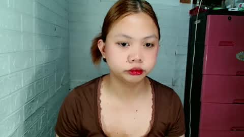 Snapshot of jessiefoxx0 chatting on 04-24-26, 11:12 Jessie online show from 04-24-26, 11:12
