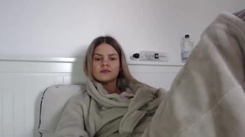 jessieryan online show from 10-19-25, 05:30