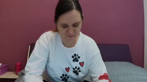 jessika97 online show from 12-16-25, 07:57