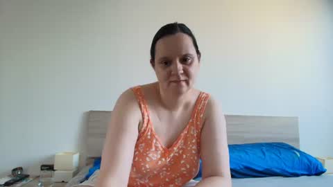 Snapshot of jessika97 chatting on 06-29-26, 06:19 jessika97 online show from 06-29-26, 06:19