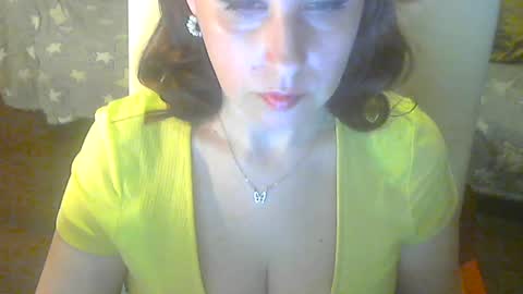 Snapshot of jessjess4you chatting on 05-27-26, 01:57 jessjess4you online show from 05-27-26, 01:57