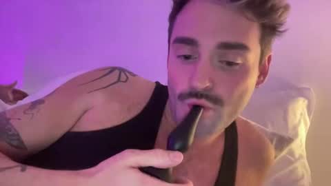 jessndjay1992 online show from 10-02-25, 11:39