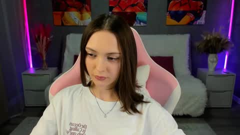 JesssWalker online show from 04-11-26, 09:30