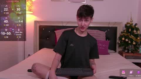 Snapshot of jessyadore chatting on 01-02-25, 03:19 Jessy online show from 01-02-25, 03:19