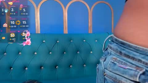 Jessy Morgan online show from 10-14-25, 03:40