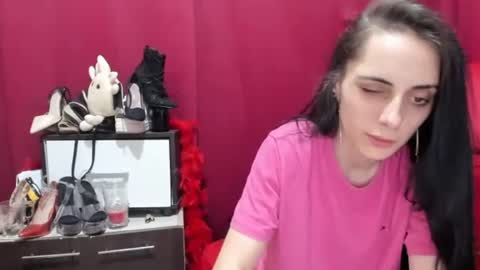 Snapshot of jessystarrr chatting on 05-10-26, 12:21 Jessy online show from 05-10-26, 12:21