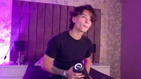 Snapshot of jessywhite1 chatting on 06-01-26, 07:59 Jessy online show from 06-01-26, 07:59