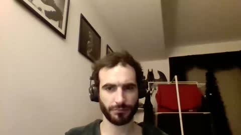 jestersquid89 online show from 11-18-25, 09:08