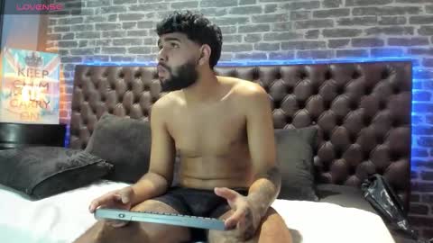 --- Jesus --- online show from 11-22-25, 03:22