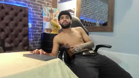 --- Jesus --- online show from 11-25-25, 02:06