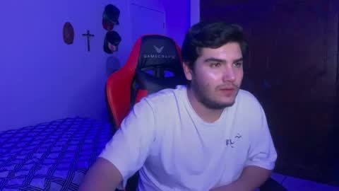 HotBoy online show from 01-04-25, 03:18