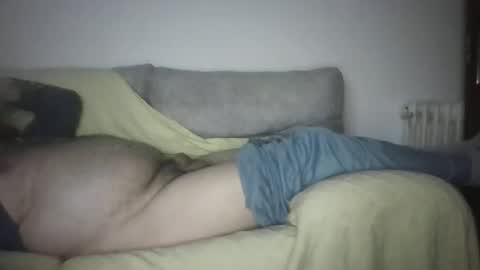 Snapshot of jesuslove27 chatting on 05-16-26, 10:41 jesuslove27 online show from 05-16-26, 10:41