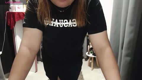 jesy_001 online show from 10-29-25, 10:28