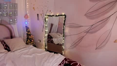 Snapshot of jesysoz_23 chatting on 12-12-24, 04:04 Jessica online show from 12-12-24, 04:04
