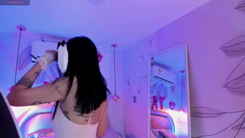 Snapshot of jesysoz_23 chatting on 02-18-25, 03:53 Jessica online show from 02-18-25, 03:53