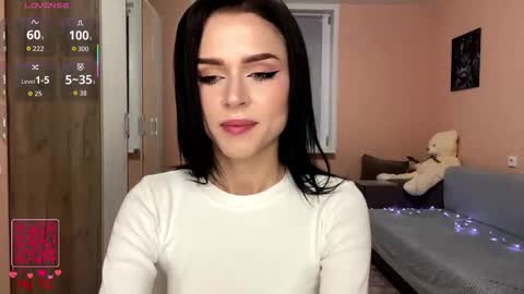 Lea online show from 11-27-25, 04:09