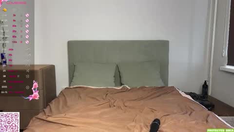 Mona online show from 09-27-25, 05:23