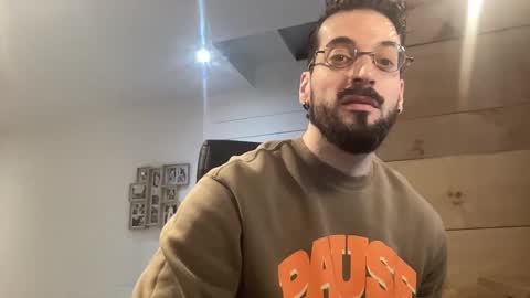 Snapshot of jeunemek00779042 chatting on 01-20-25, 01:32 JEUNEMEK007 online show from 01-20-25, 01:32