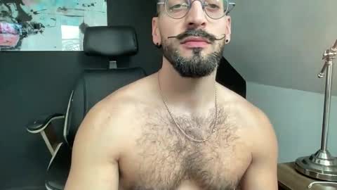 Snapshot of jeunemek00779042 chatting on 11-08-25, 03:01 JEUNEMEK007 online show from 11-08-25, 03:01