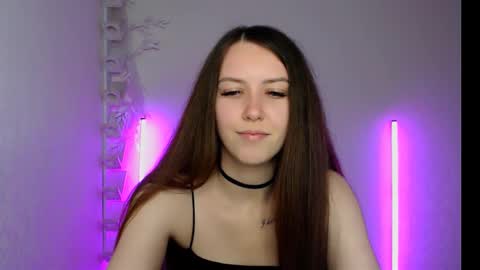 Snapshot of jewelrosse chatting on 09-25-25, 06:00 Jewel online show from 09-25-25, 06:00