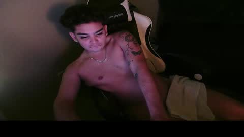 Snapshot of jexrs chatting on 10-15-25, 06:13 jexrs online show from 10-15-25, 06:13