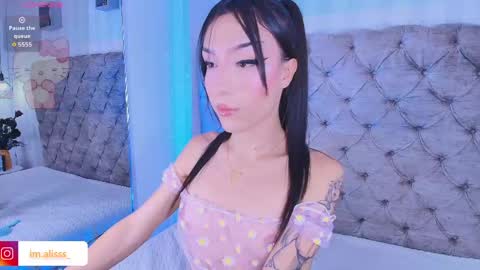 Snapshot of jeyandblae_ chatting on 05-30-26, 04:20 Jey online show from 05-30-26, 04:20
