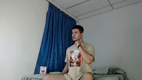 Snapshot of jeycob_happy97 chatting on 02-26-25, 11:09 Juan David online show from 02-26-25, 11:09
