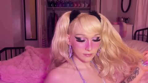   online show from 03-22-26, 02:37